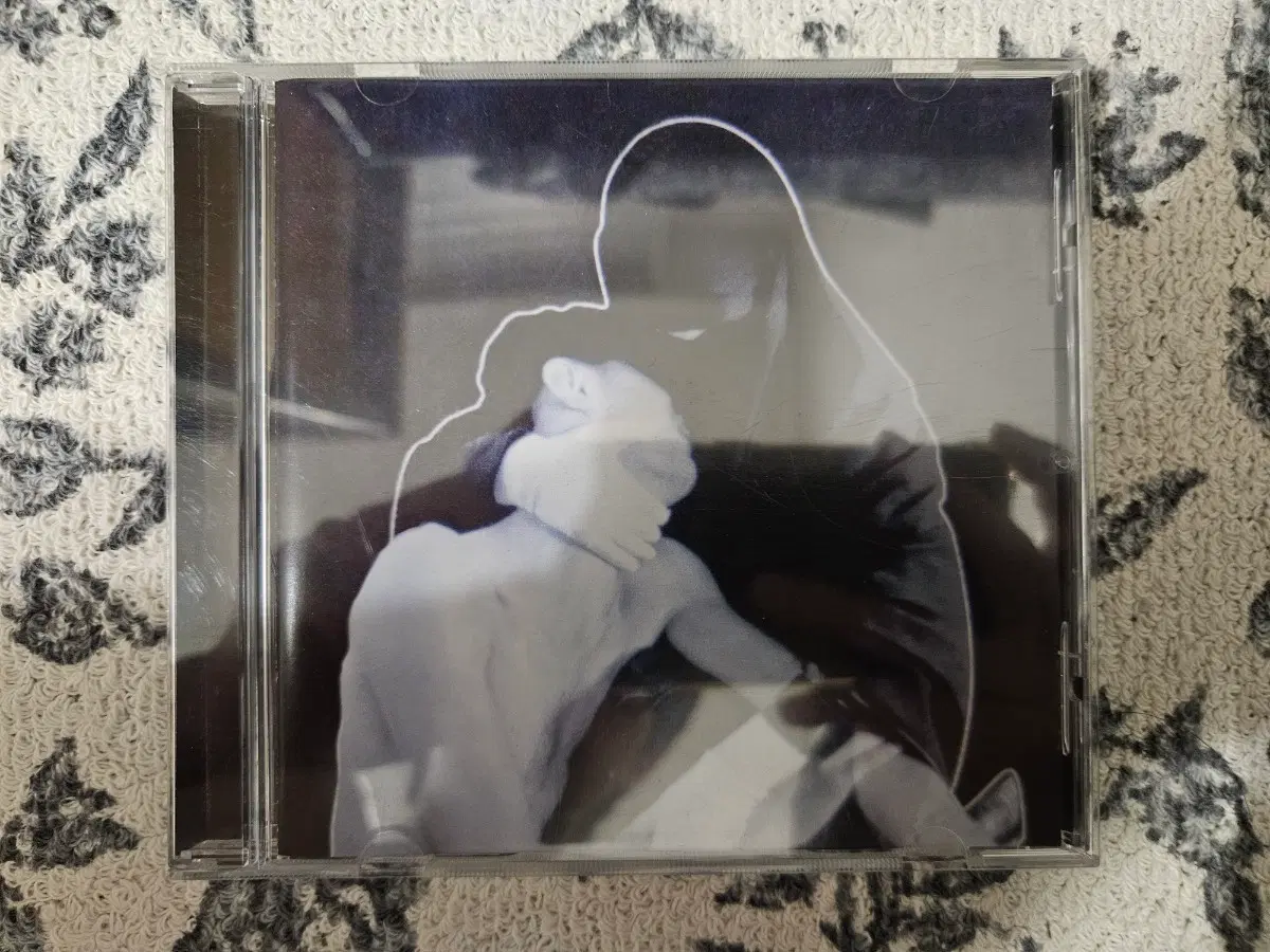 Crystal Castles lll 크리스탈캐슬 3집 CD 초반 판매합니다.