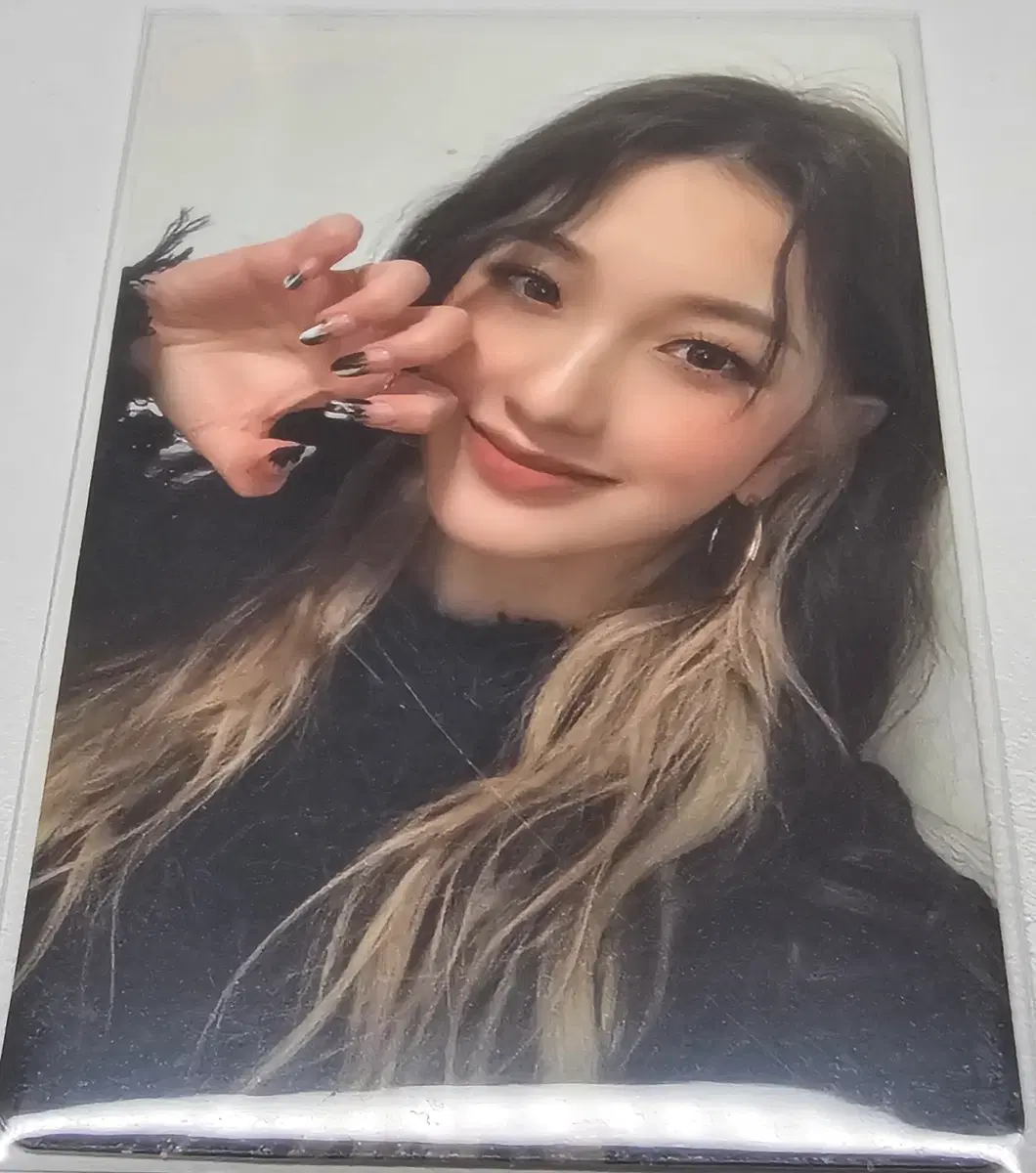 프로미스나인 위고 서연 앨범 포카