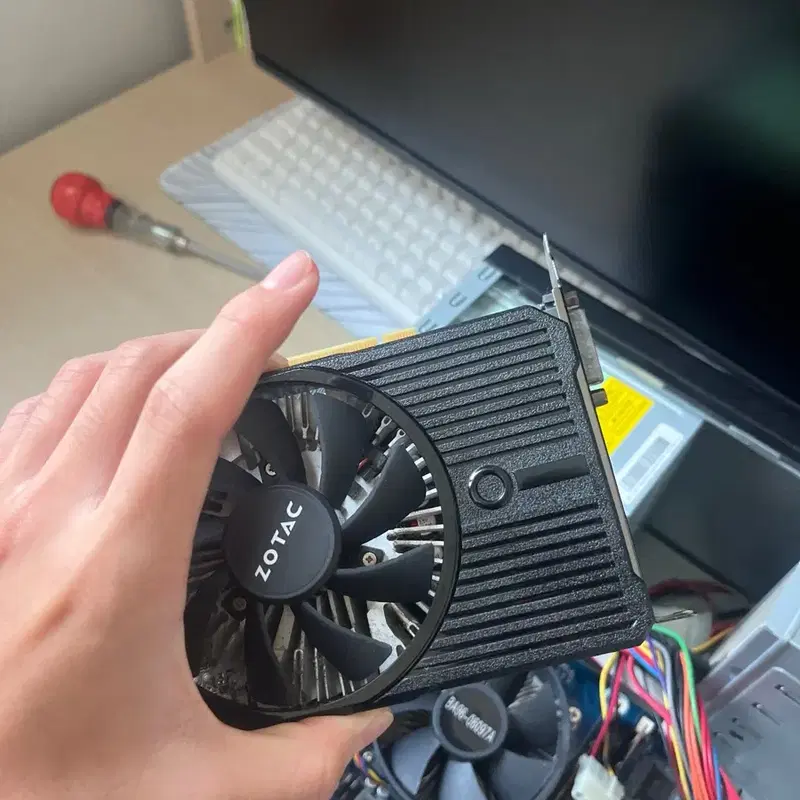GTX1050 mini 2gb