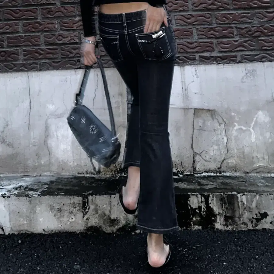 Calvin klein 캘빈클라인 진 로우라이즈 데님 부츠컷 팬츠