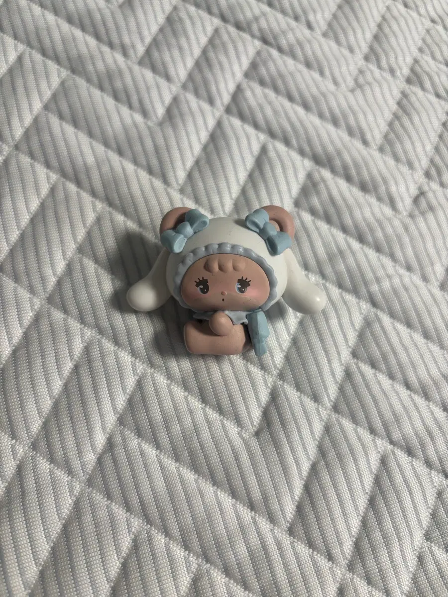 산리오 미코 피규어 콜라보 시나모롤 라떼