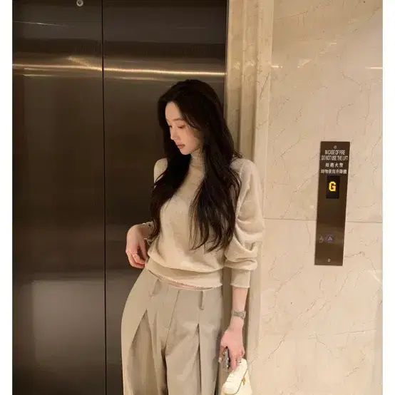 오브제트스 케시미어 프린지 터틀넥