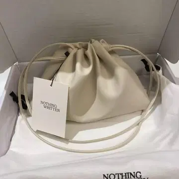 NOTHING WRITTEN 숄더백 아이보리