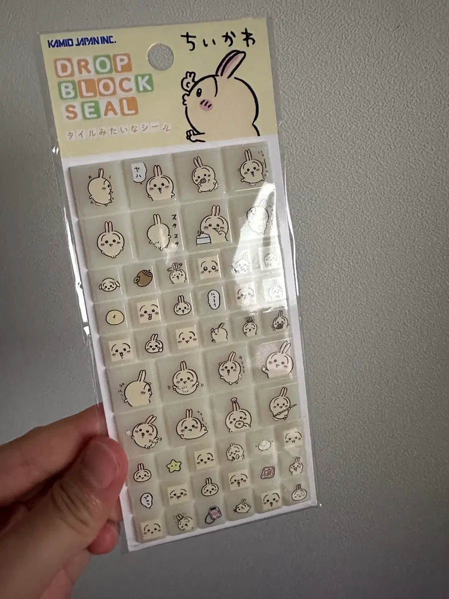 치이카와 우사기 드롭 블록 씰 스티커