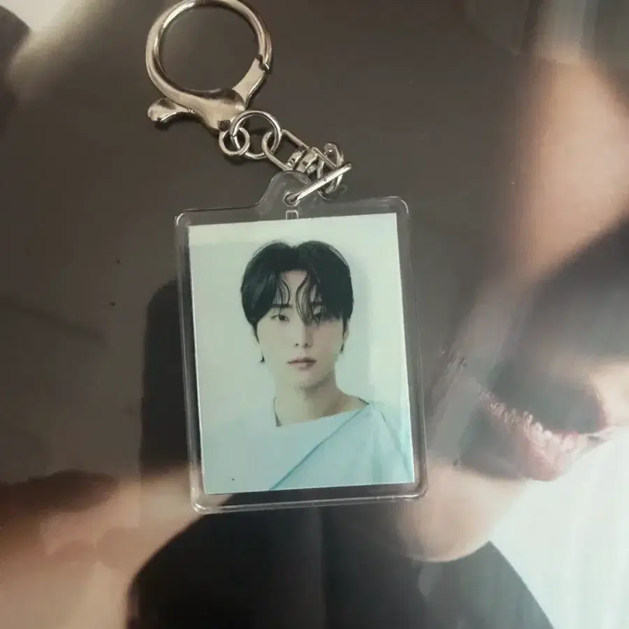 Youngest 앨범 키링