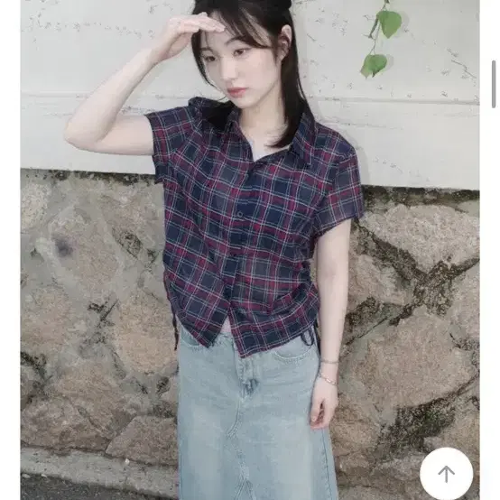 크롭 셔링 반팔 셔츠 네이비