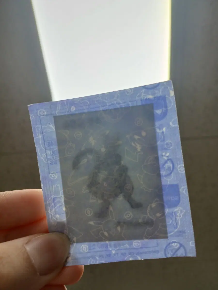 뮤츠 정면 띠부씰 미개봉 팝니당