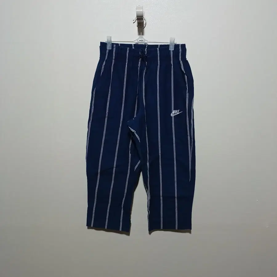 나이키 여성 7부 반바지 S (26A2091)