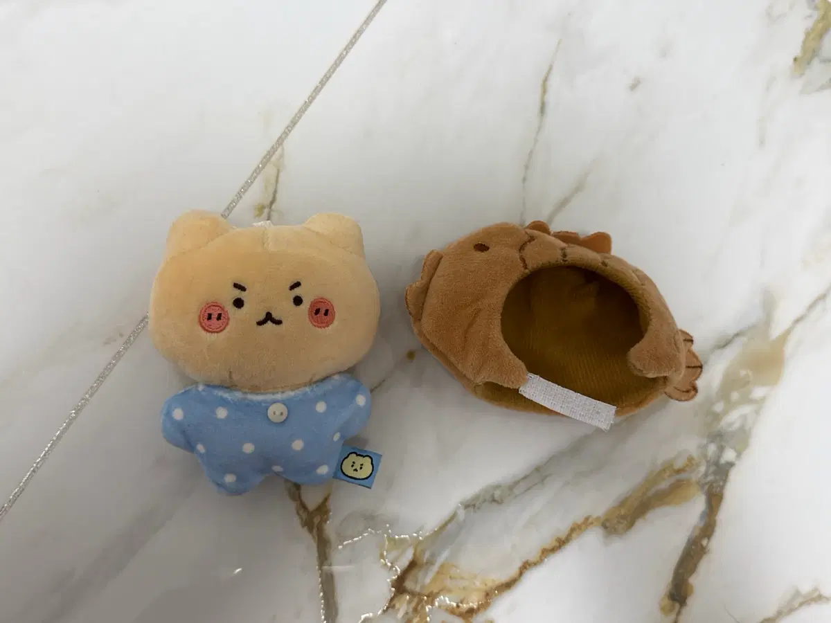 망그러진 곰 인형