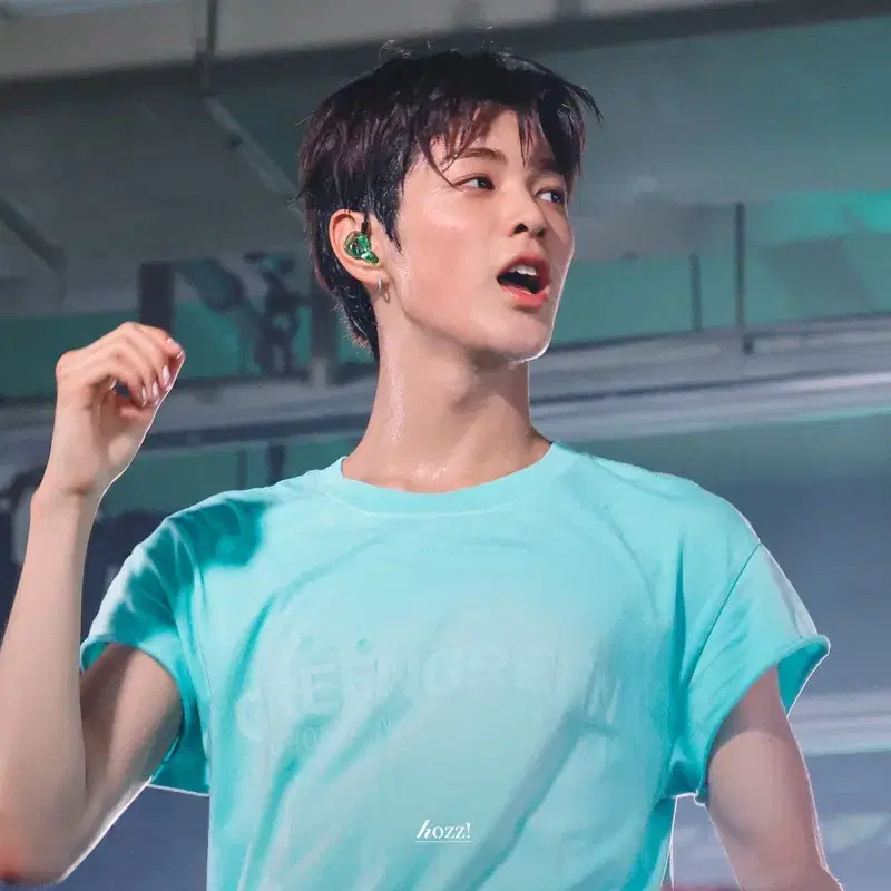 미개봉) 코르티스 그린그린 반팔 티셔츠 M 블루 릴리즈파티 건호 착용