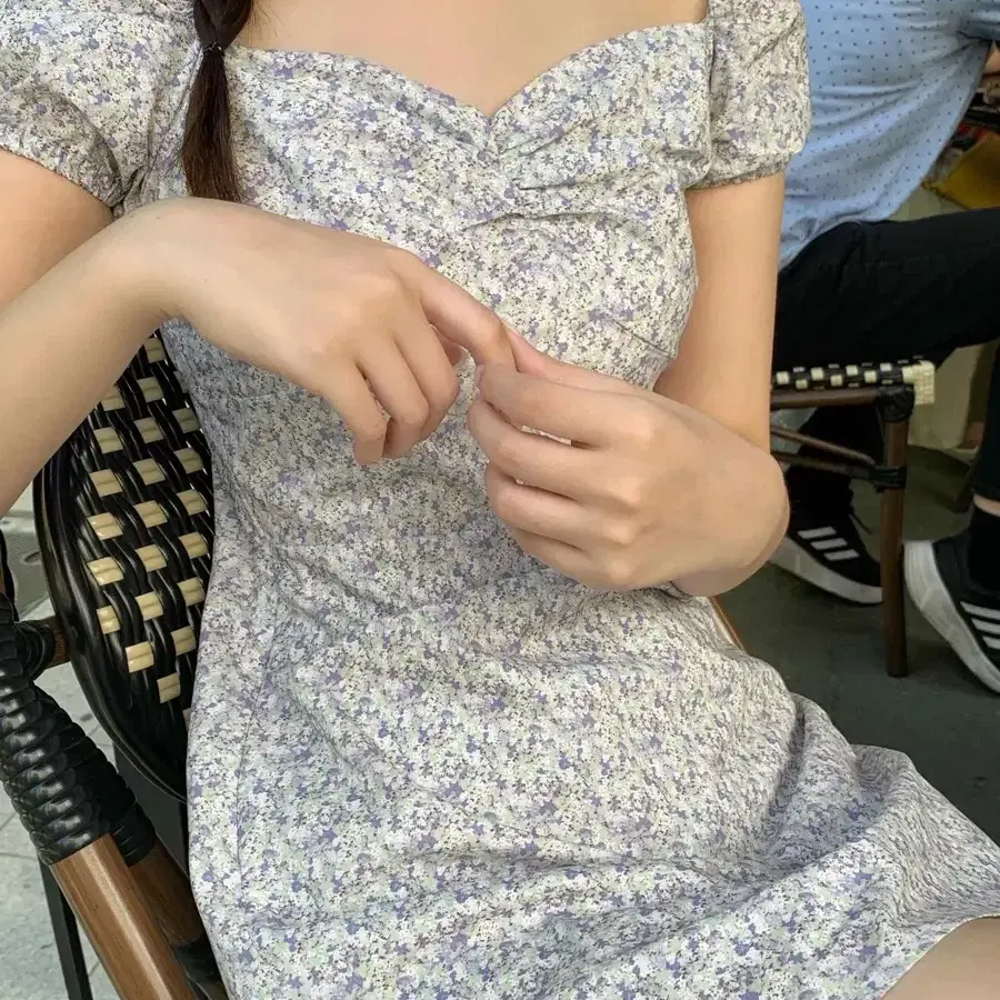 하트넥 팬지 미니 원피스 그레이쉬 블루