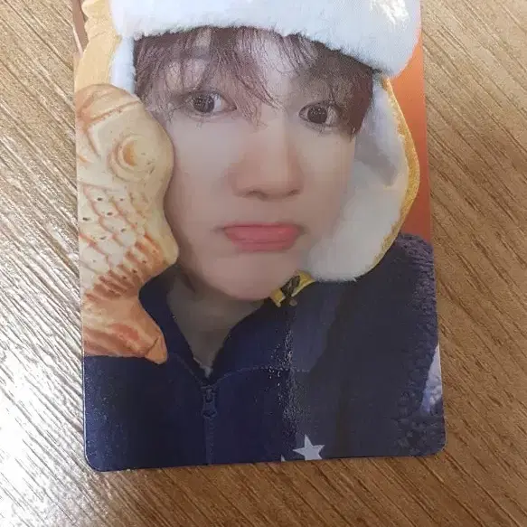 제베원 앤더블 장하오 애플뮤직 붕어빵 포카