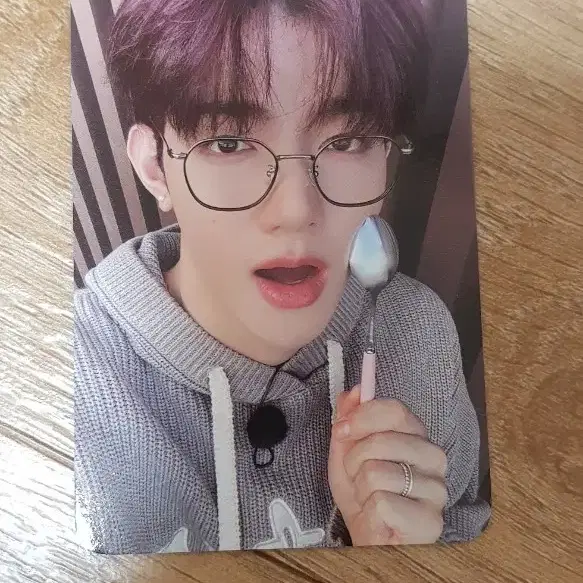 제베원 앤더블 장하오 케타포 식사예절 포카