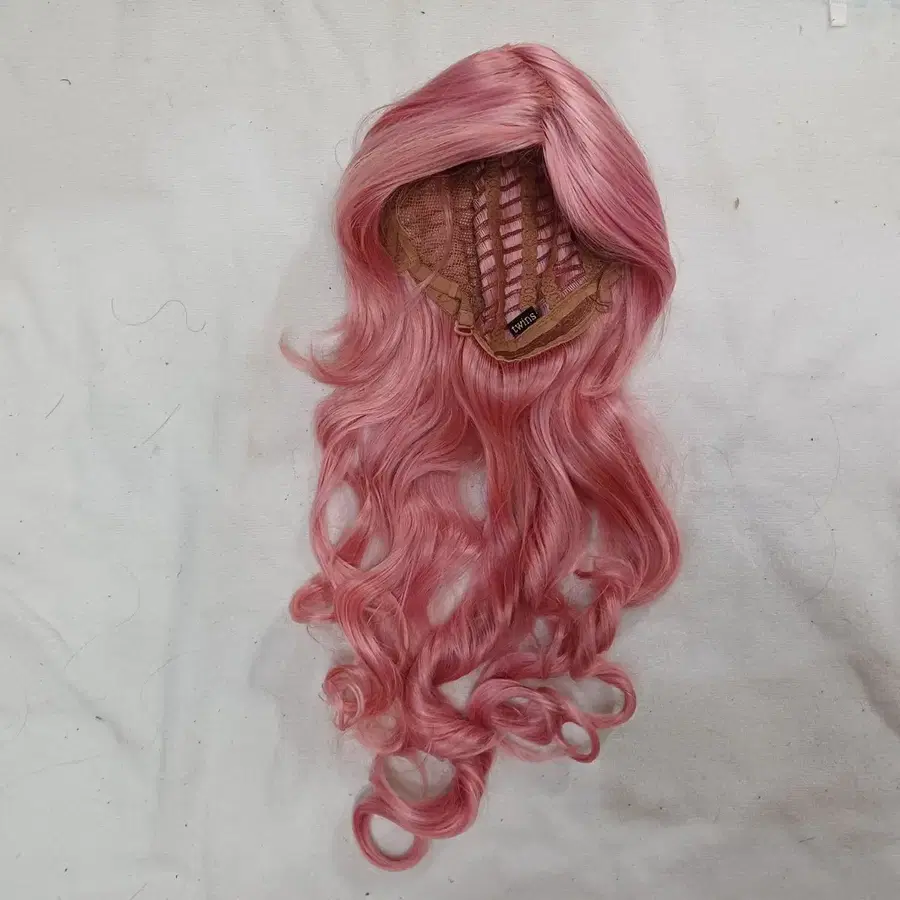 앞머리 없는 분홍 긴머리 웨이브 가발 코스프레
