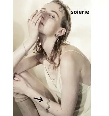 Soierie Bogen new bangle 뱅글