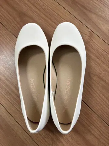 PUMA 플랫슈즈 화이트