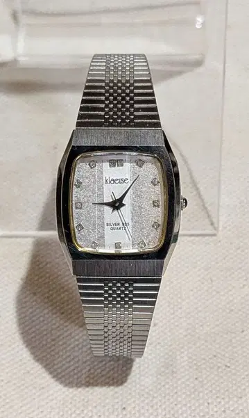 Klaeuse 크로이체 Silver925 Quartz
