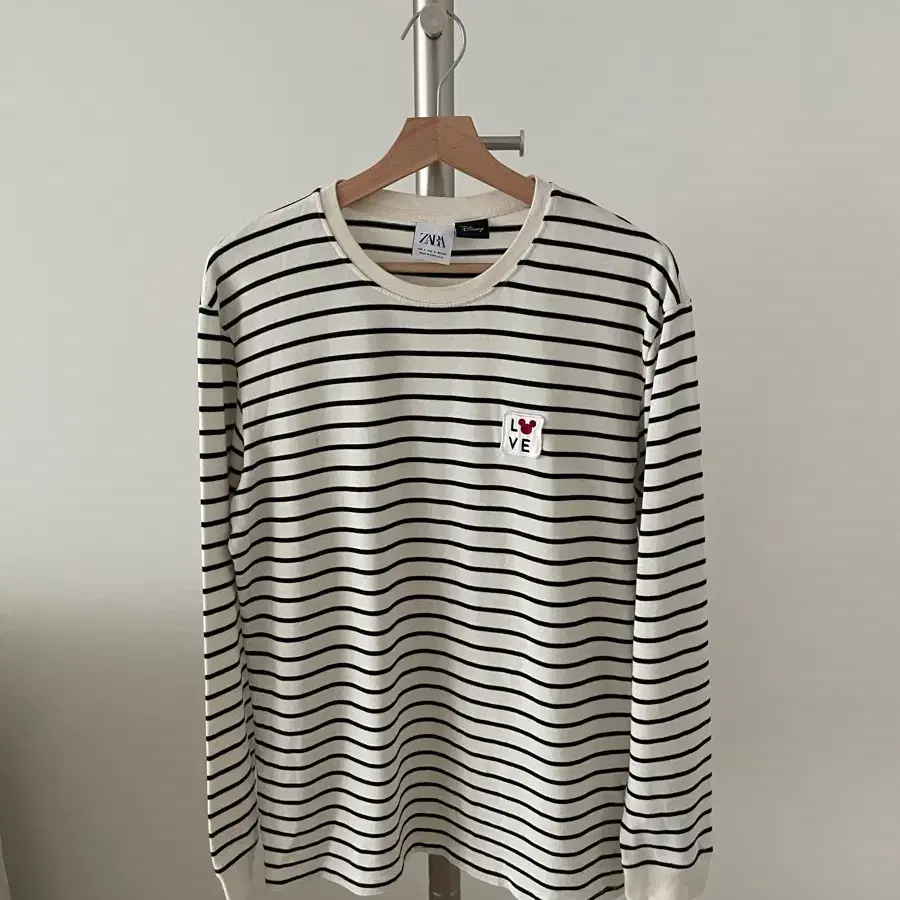 자라 X 디즈니(ZARA X Disney) 스트라이프 롱슬리브