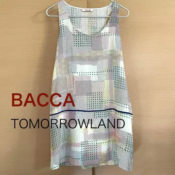 BACCA 투모로우랜드 슬리브리스 튜닉 멀티 컬러