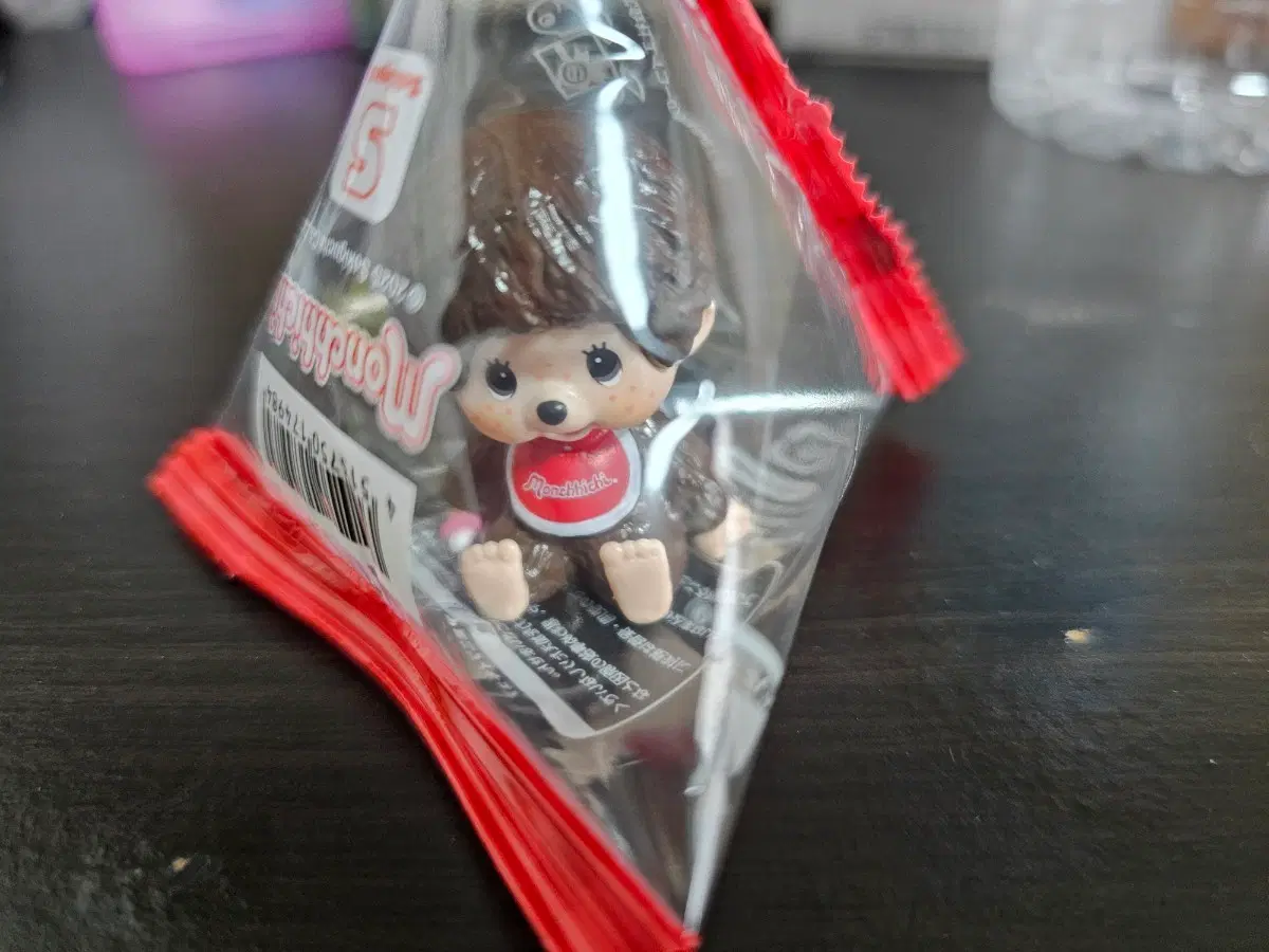 몬치치 피규어