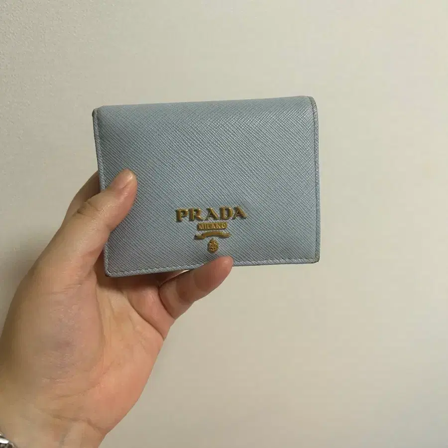 프라다 카드 지갑