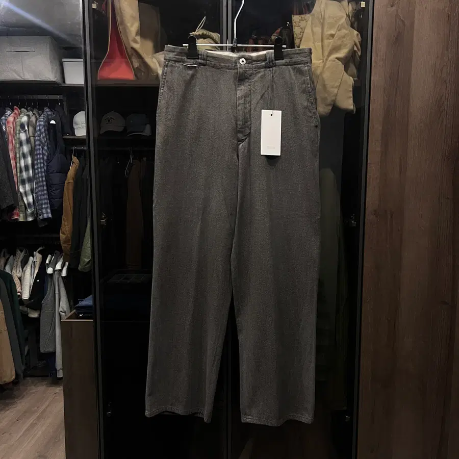 아프레쎄 / 26SS Vintage Black Chambray Work Pants / 1