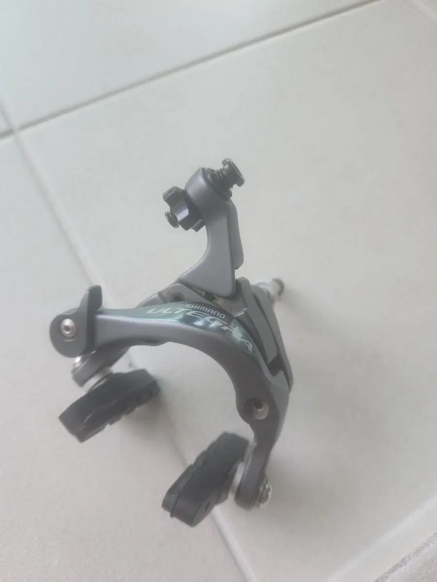 울테그라 림브레이크 캘리퍼 BR6800 앞브