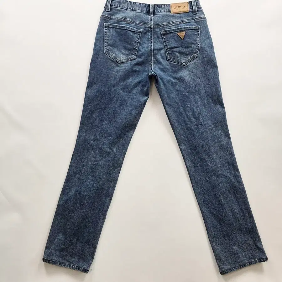 게스 청바지 슬림 스판 워싱 데님팬츠 사이즈29 R6948