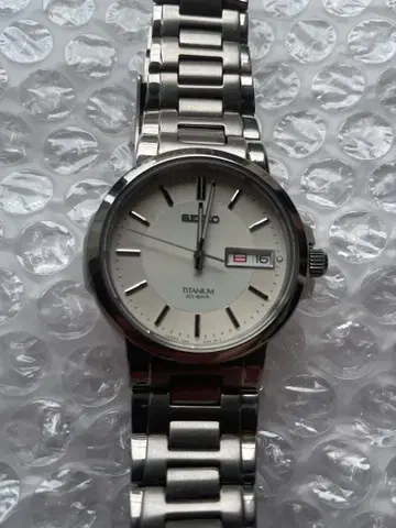 SEIKO 세이코 손목시계 남성용 티타늄