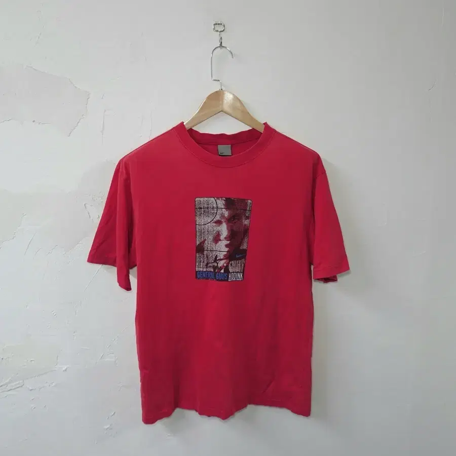 나이키 2002 거스 히딩크 티셔츠 L