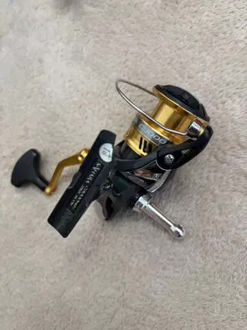 SHIMANO SAHARA C3000 스피닝 릴 본체