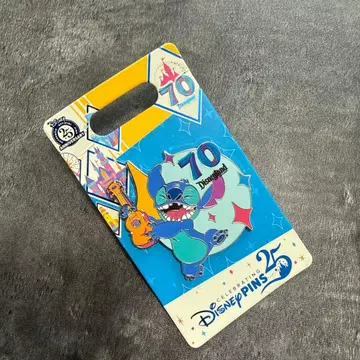 디즈니랜드 70주년 스티치 핀 배지