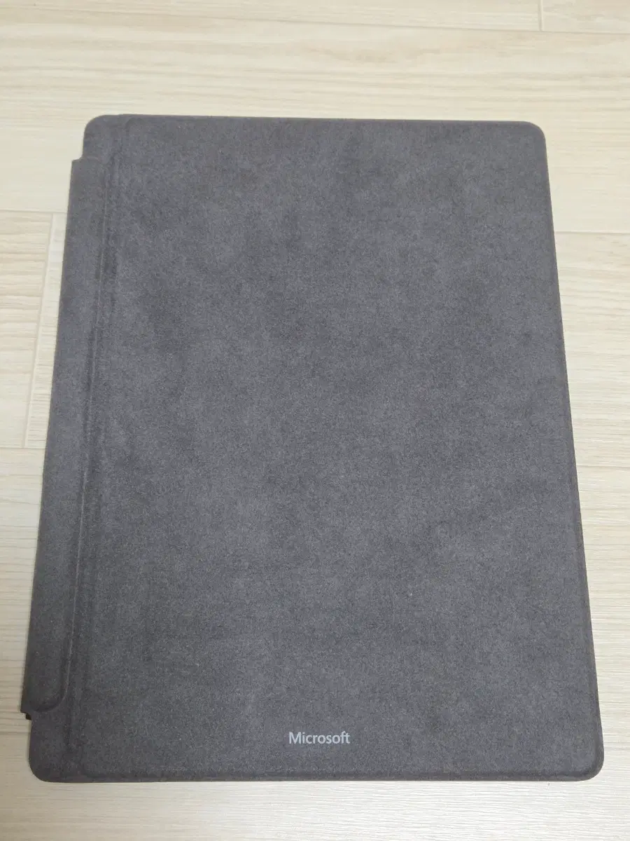 서피스 프로9 (i5-1235U, 16g, 256gb)