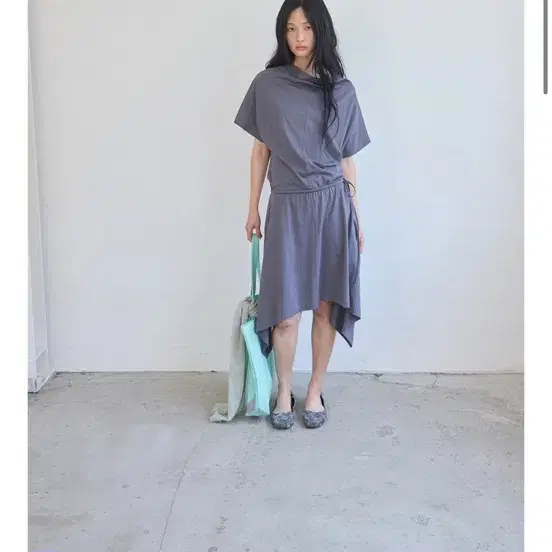 에르치바 fluid jersey dress 블루차콜