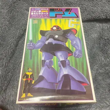 반다이 1/100 돔 기동전사 건담 프라모델