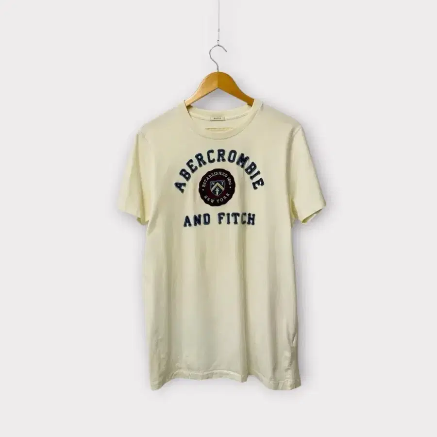 아베크롬비 앤 피치 로고 아이보리 반팔티 L-XL