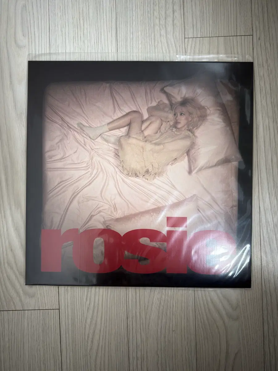 (미개봉) 로제 LP rosie vinyl (vampirehollie edition red)