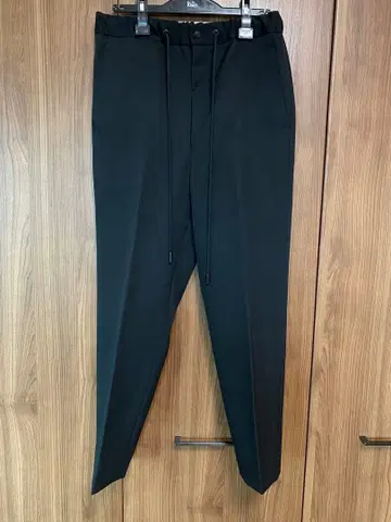 더 르라악스 슬랙스 테이퍼드 size 48