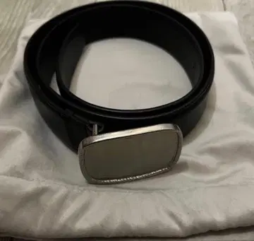 vujade grisaille belt