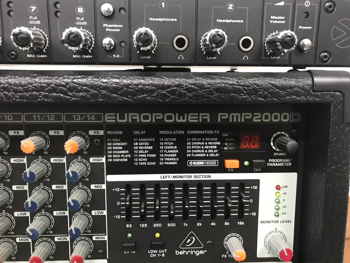 배링거 PMP2000D 파워드믹서 2000W