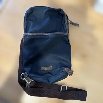 Paul Smith 숄더백 네이비