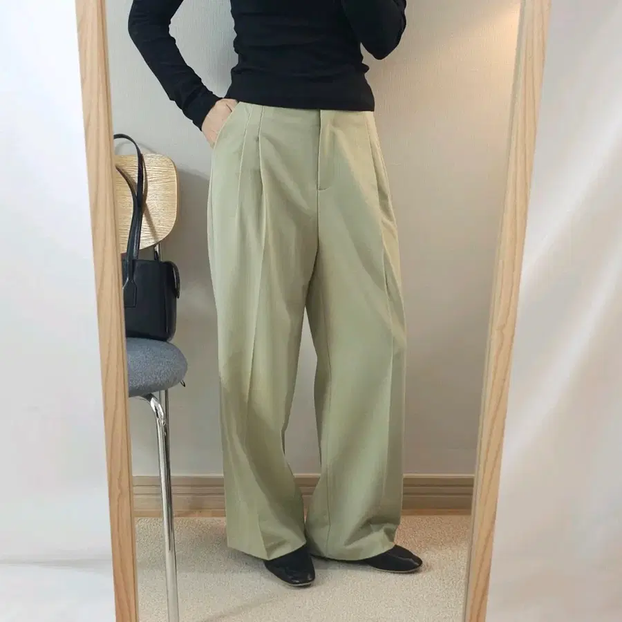 (M)메리어라운드 여성 투턱 와이드 슬랙스 봄가을 J17W4684