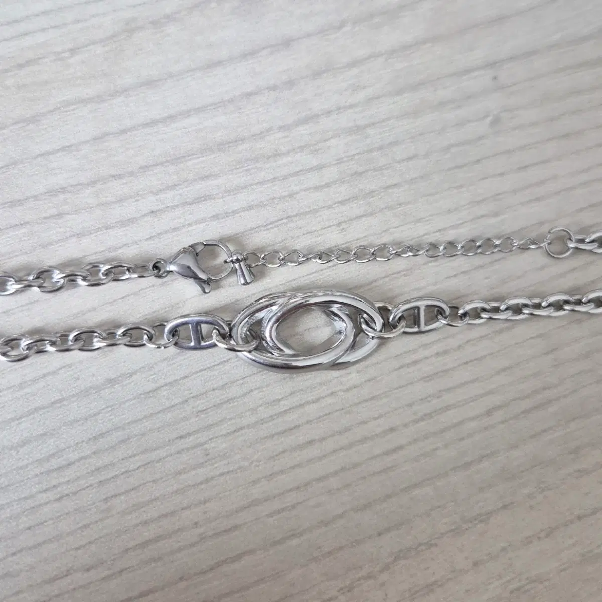 에이블리 마지막 가격내림 ) 더블 엘립스 목걸이DOUBLE ELLIPSE NECKLACE