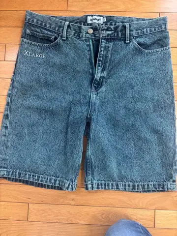XLARGE 데님 숏팬츠 32인치