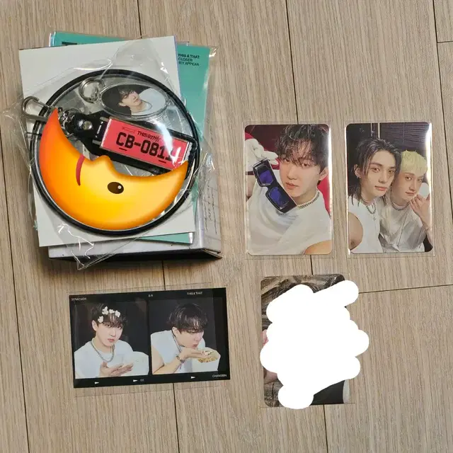 스키즈 창빈 한정반 트럭 버전 세트 디스앤댓 버젼 현진 방찬 강박즈 유닛 투컷 포카 거울 키링 개봉 앨범