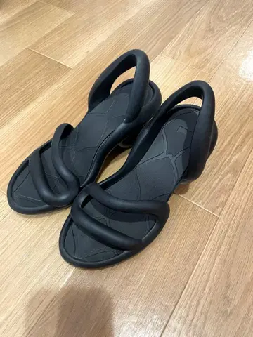 CAMPER 캠퍼 kobarah 샌들 블랙