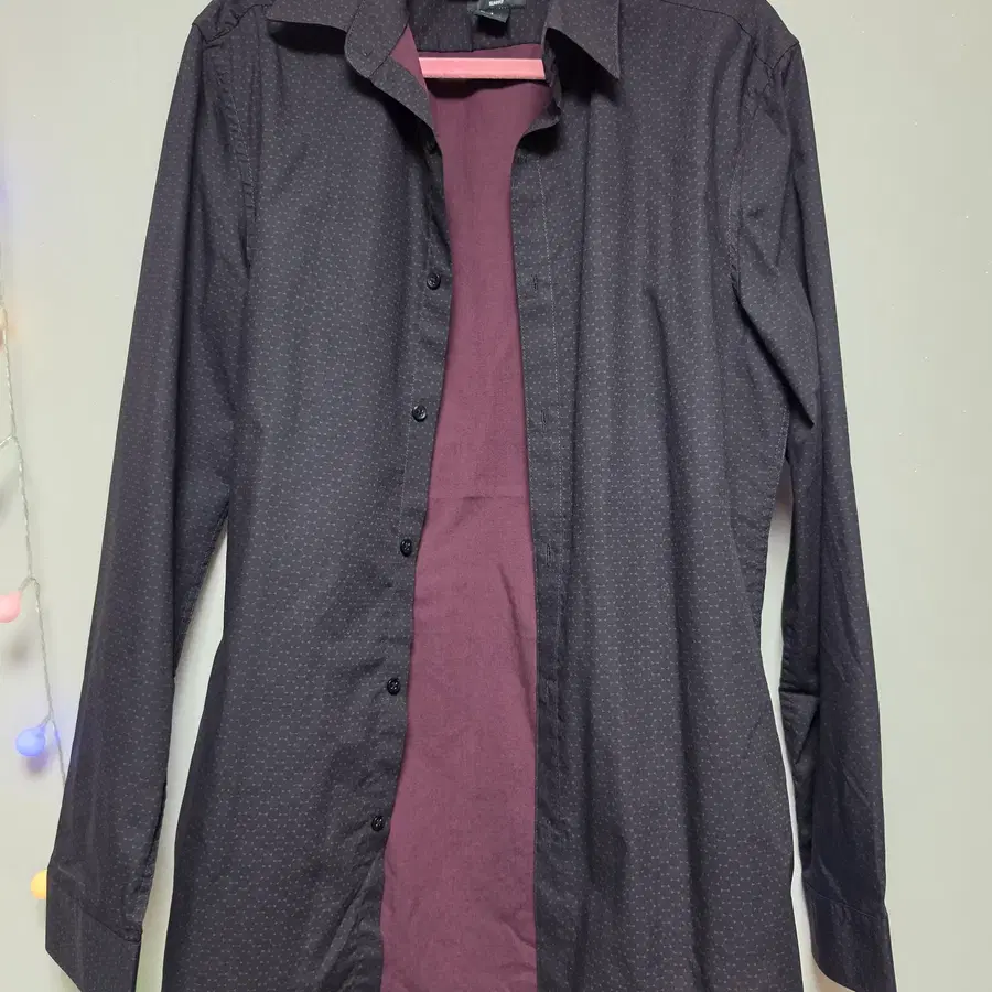 H&M 슬림핏(EASY IRON) 셔츠 3,500원에 팝니다