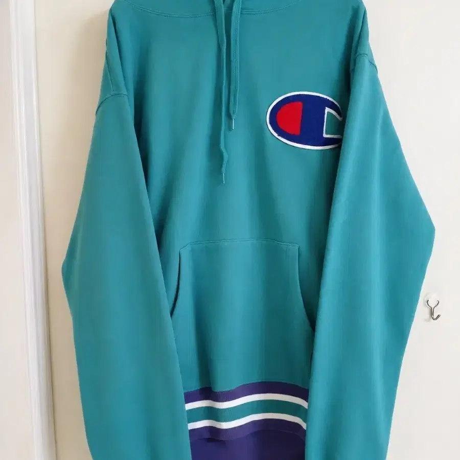 챔피온 빅로고 후드티 틸블루 XL 새상품