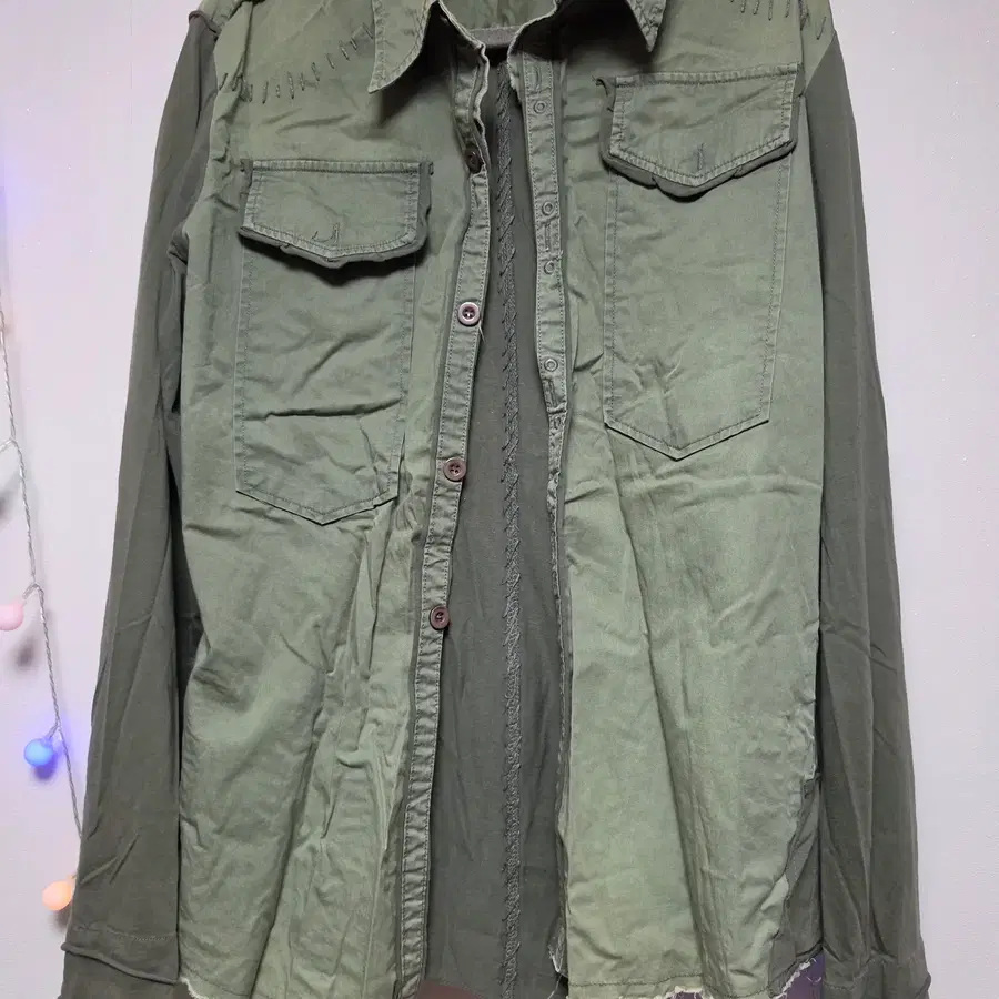 STYLE BASIC 카키 셔츠 3,500원에 팝니다.