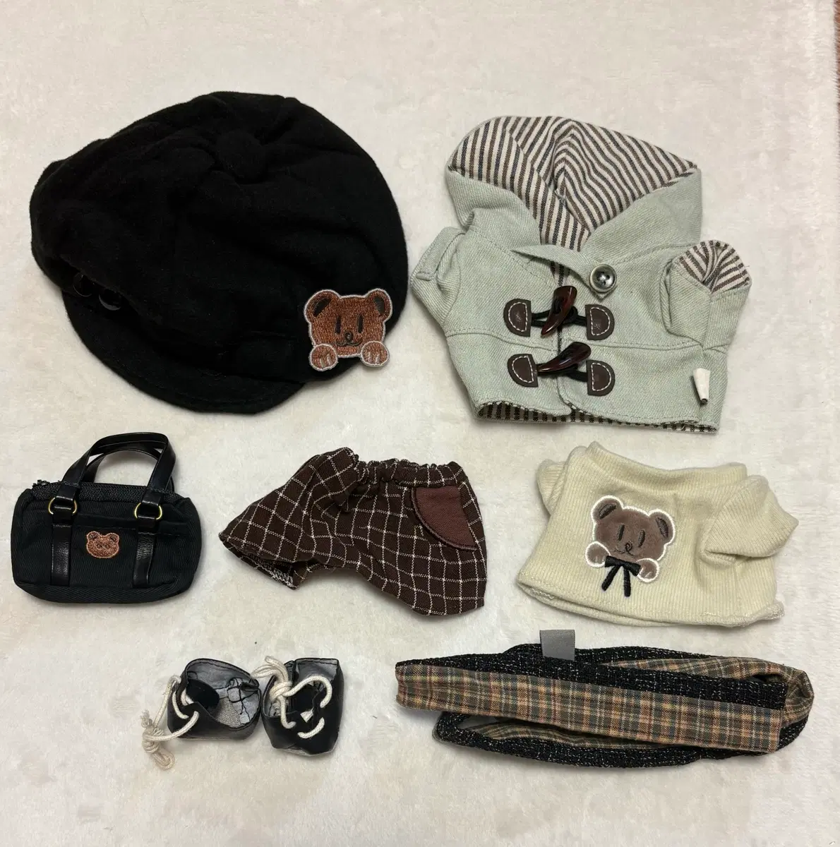 무당벌레옷장 원조파니니 솜옷 무속성 떨옷 인형옷 20cm 원가 이하 급처